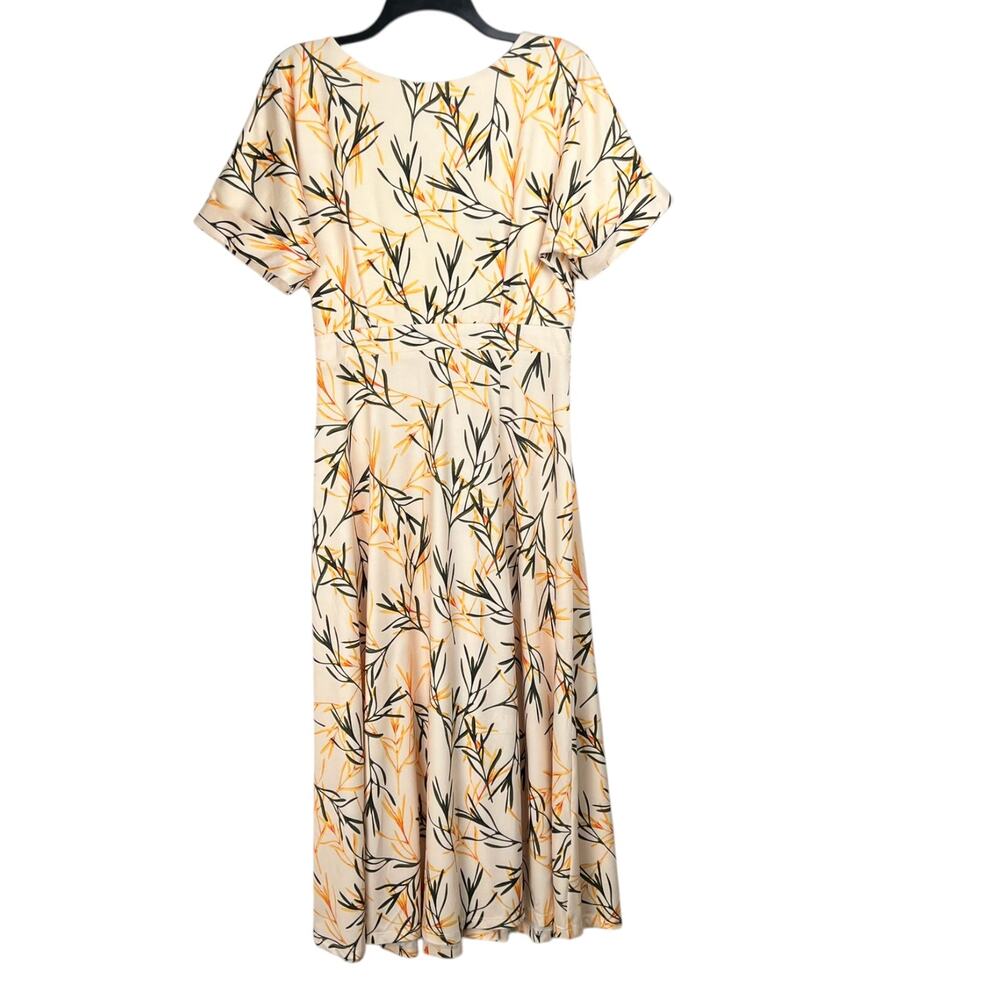 Alexia Admor Women's Size M Lana Front Slit Leaf Print V-Back Dress Soft Flowy